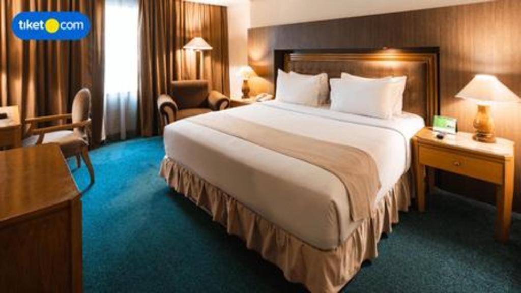 Oasis Amir Hotel Jakarta Luaran gambar
