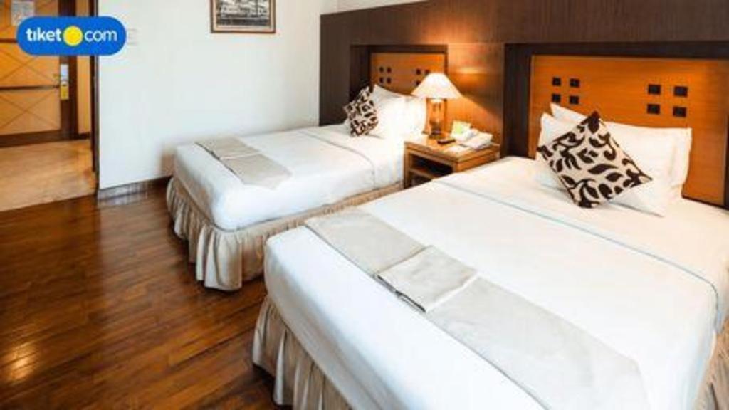 Oasis Amir Hotel Jakarta Luaran gambar