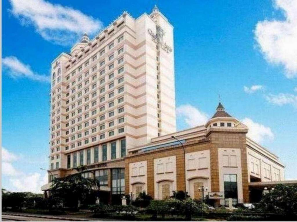 Oasis Amir Hotel Jakarta Luaran gambar