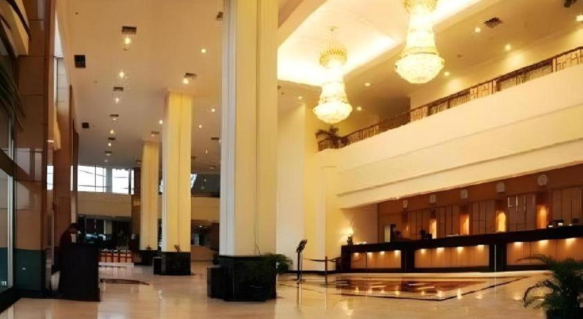 Oasis Amir Hotel Jakarta Luaran gambar